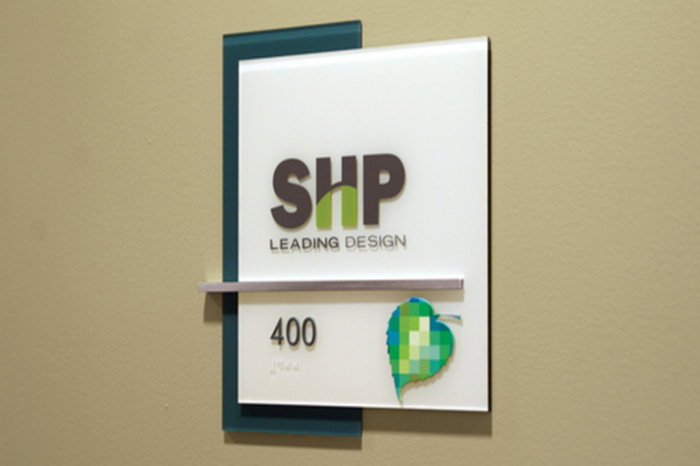 Door plate signs company